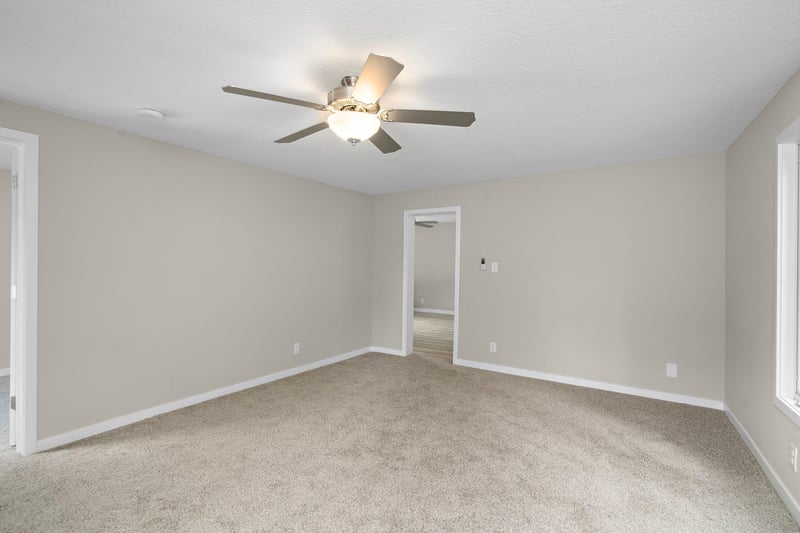 205 Adams St SE, Hutchinson, MN 55350