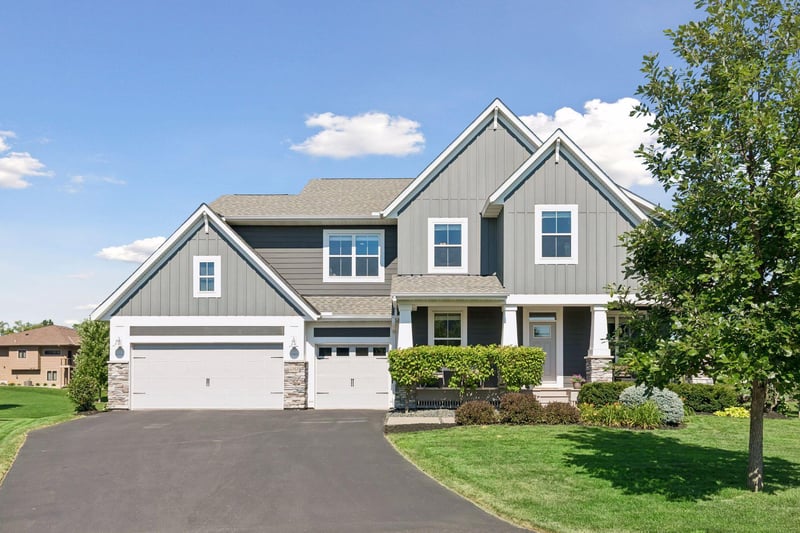 4163 Monarch Ct, Lake Elmo, MN 55042