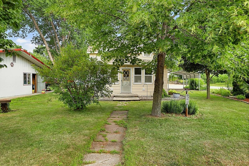 4278 112th St NW, Maple Lake, MN 55358
