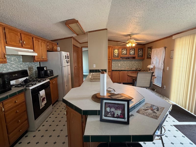 12 Leone Ln, Brownsville, MN 55919
