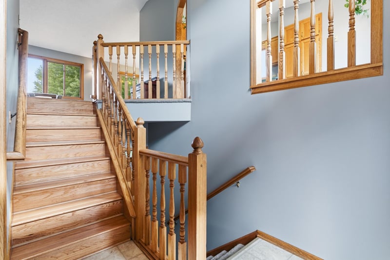 18181 Ironton St NW, Elk River, MN 55330