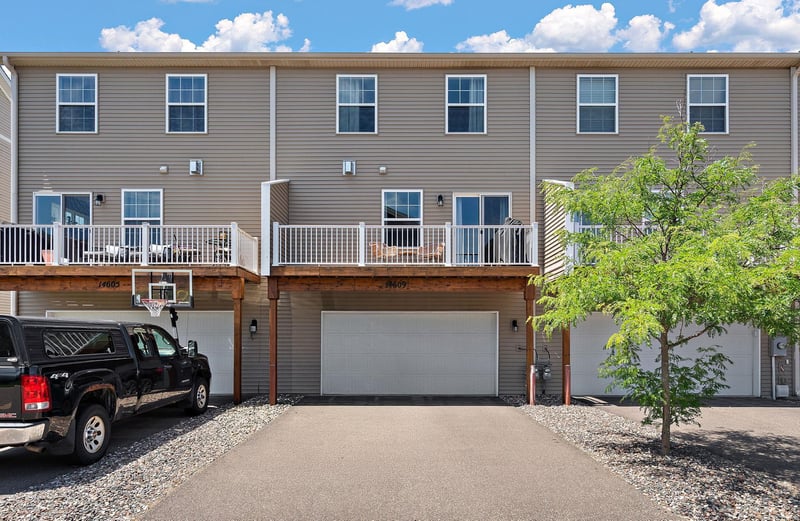 14609 Rhinestone St NW, Ramsey, MN 55303