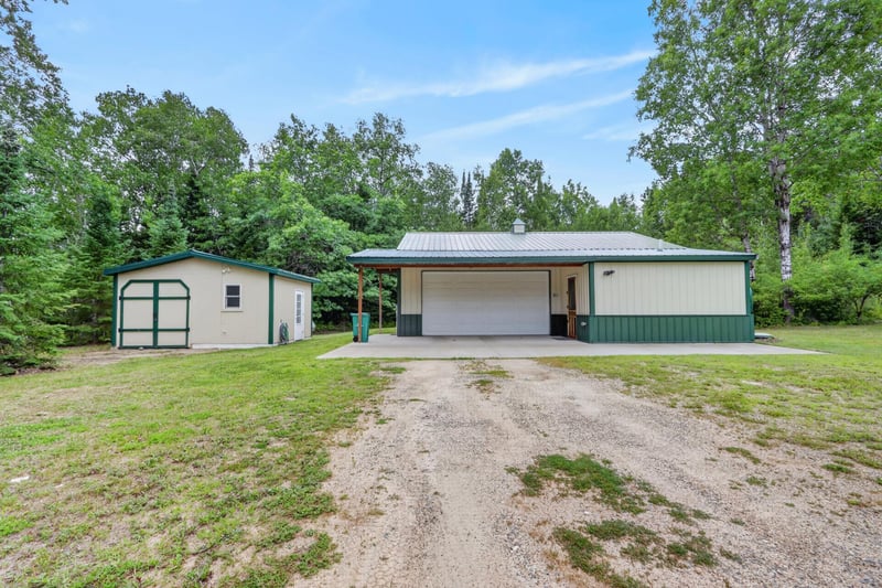 28750 Prairie Lake Rd, Grand Rapids, MN 55744