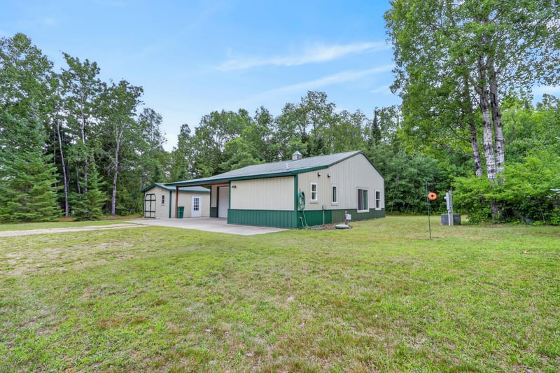 28750 Prairie Lake Rd, Grand Rapids, MN 55744