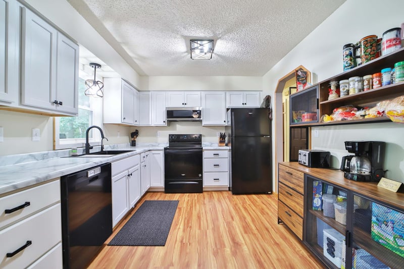 9774 Wise Rd, Brainerd, MN 56401