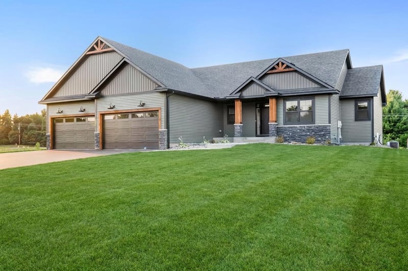 20039 Grouse St NW, Oak Grove, MN 55011