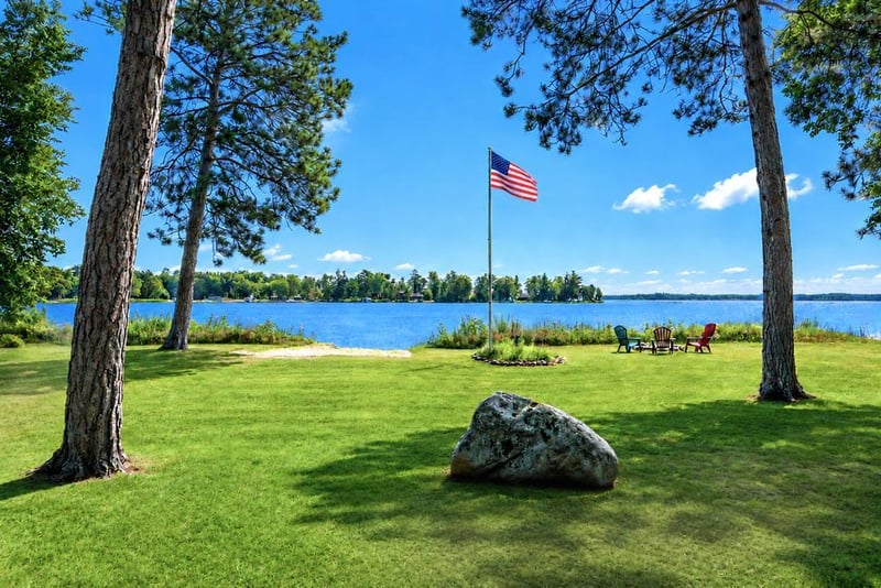 9186 Iris Ln, Pequot Lakes, MN 56472
