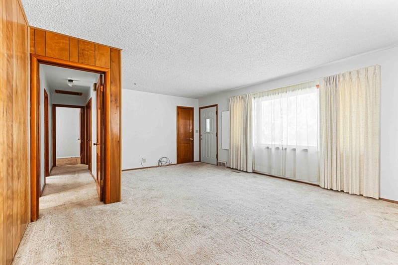 1624 4th St S, Moorhead, MN 56560