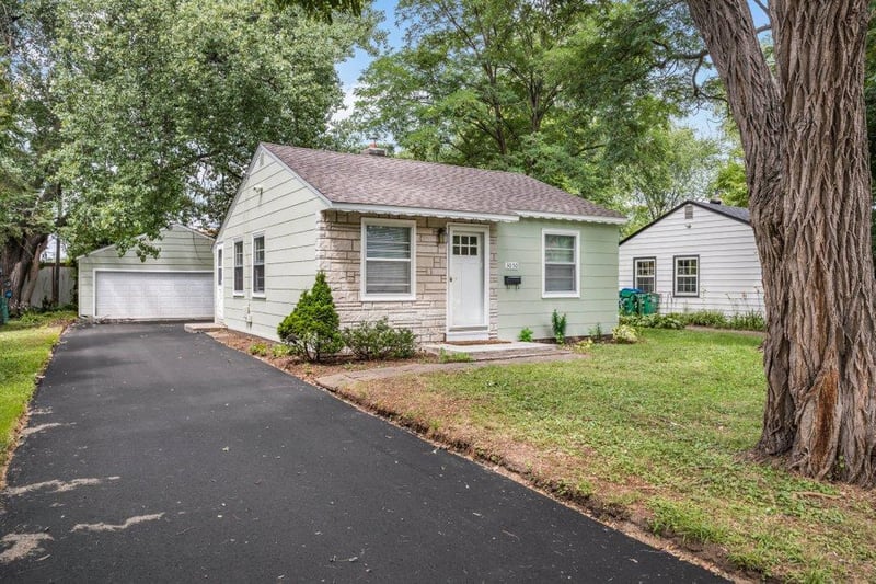 3050 Utah Ave S, Saint Louis Park, MN 55426