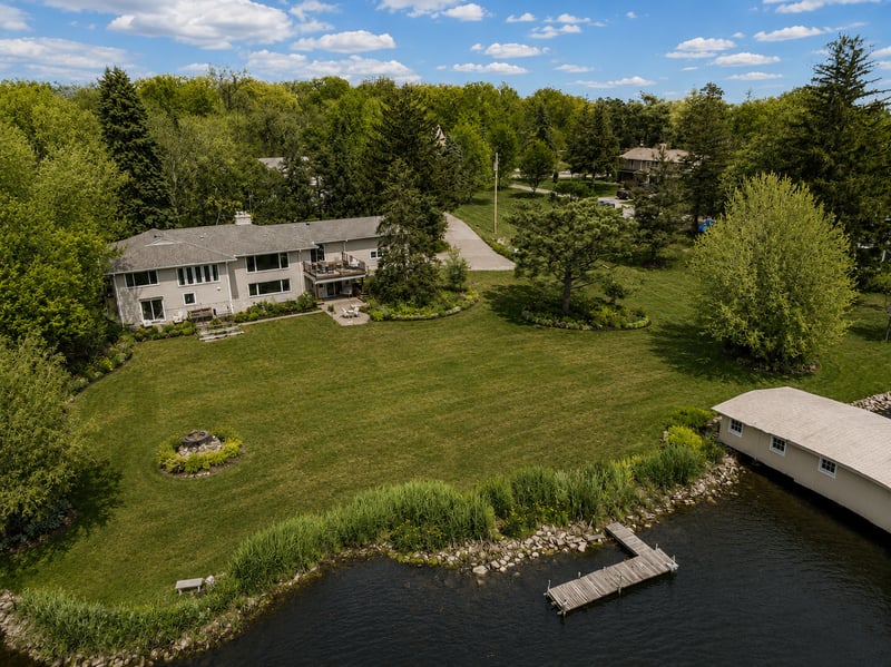 2685 Shadywood Rd, Excelsior, MN 55331