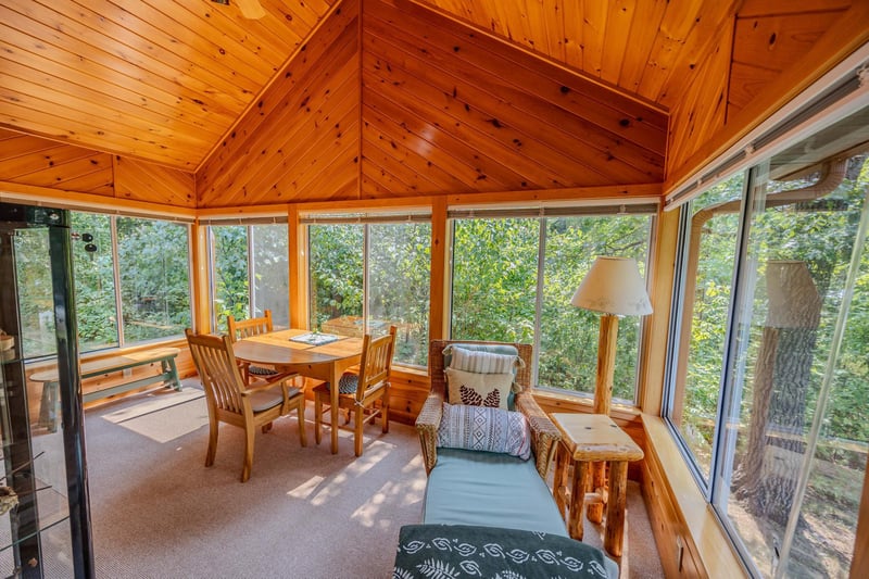 19400 Edelweiss Dr, Nevis, MN 56467