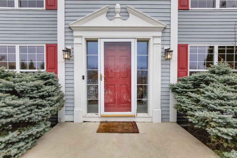 16267 Griffon Trl, Lakeville, MN 55044