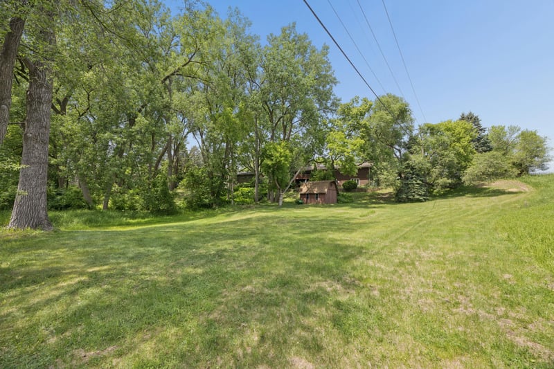 290 Rice Creek Blvd NE, Fridley, MN 55432