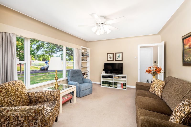5306 Oneida St, Duluth, MN 55804