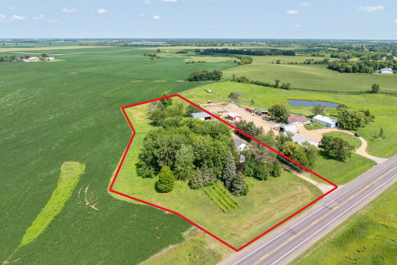 22082 State Highway 60, Madison Lake, MN 56063