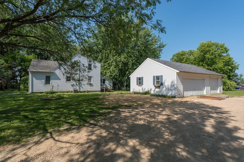 22082 State Highway 60, Madison Lake, MN 56063