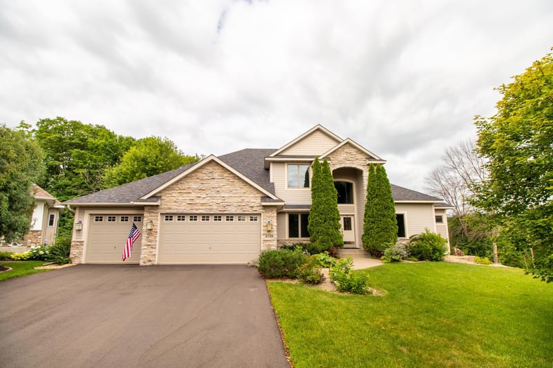 6739 Yellowstone Ln N, Maple Grove, MN 55311