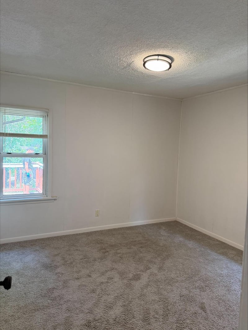 1173 Mclean Ave, Saint Paul, MN 55106