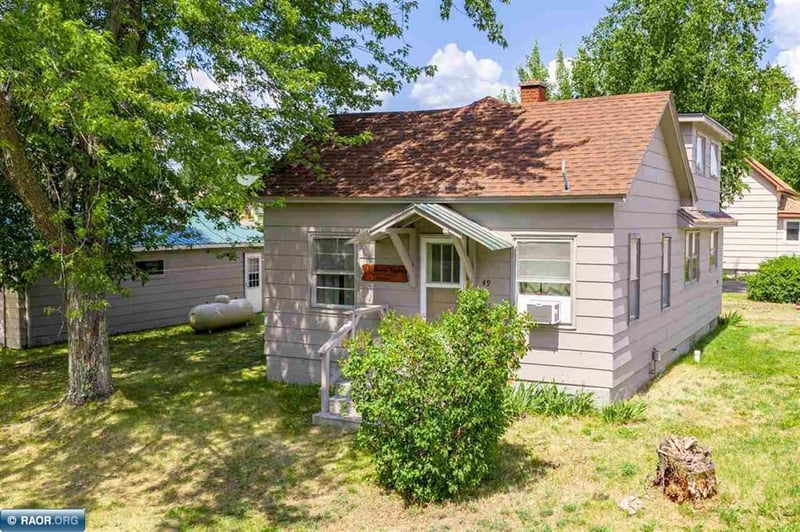49 Gordon St, Soudan, MN 55782