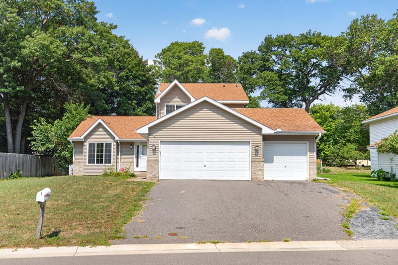 3900 51st Ave N, Brooklyn Center, MN 55429