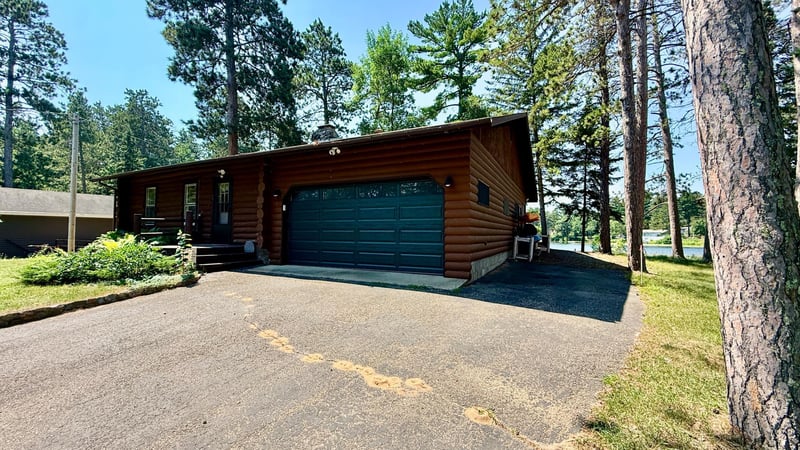306 E River Dr, Park Rapids, MN 56470