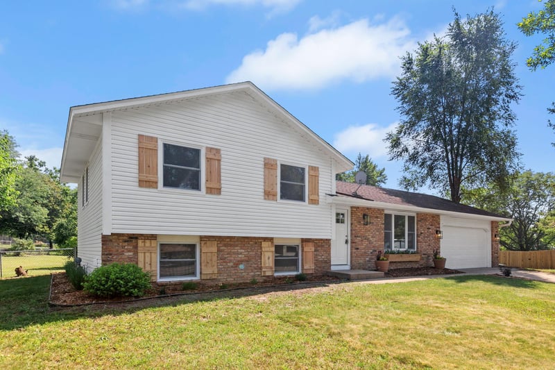 7541 Immanuel Avenue Ct S, Cottage Grove, MN 55016