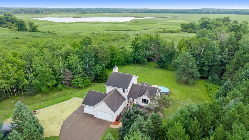 19543 Naples St NE, East Bethel, MN 55011
