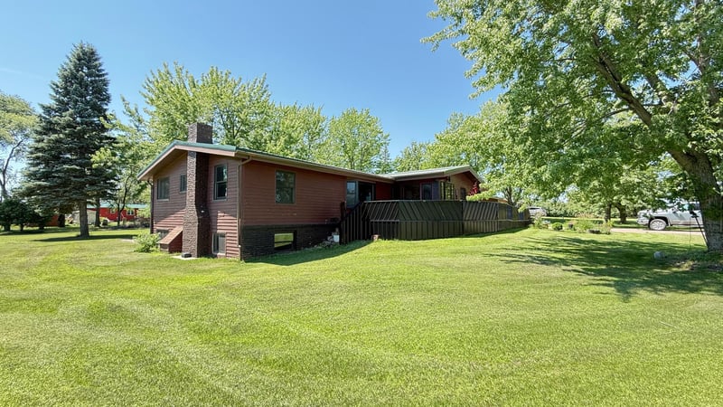 244 W Christenson Ave, Appleton, MN 56208