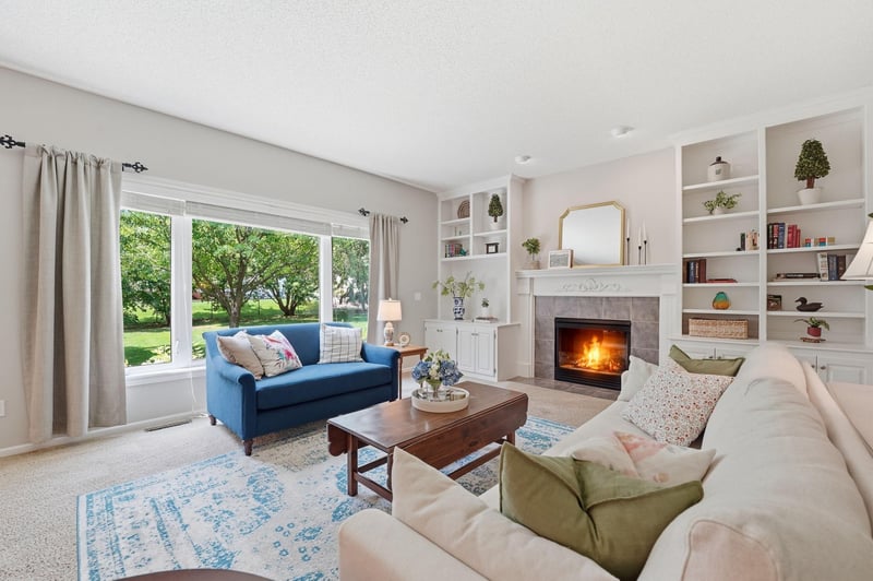 3578 Commonwealth Rd, Woodbury, MN 55125