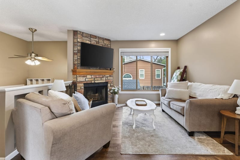 9466 Irving Ave N, Brooklyn Park, MN 55444