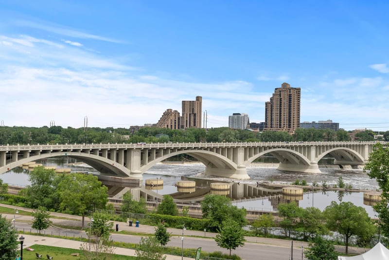 401 S 1st St #423, Minneapolis, MN 55401