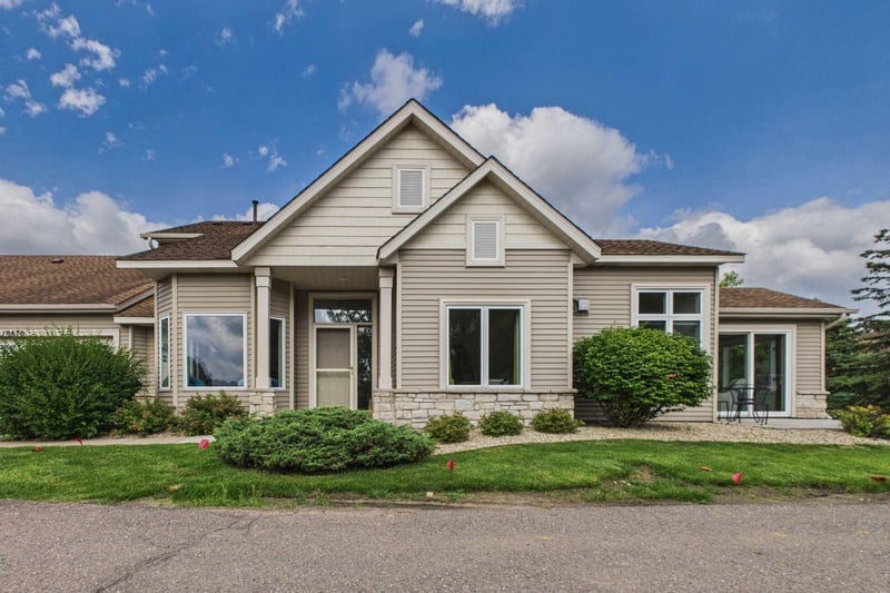 10670 57th Pl N, Plymouth, MN 55442