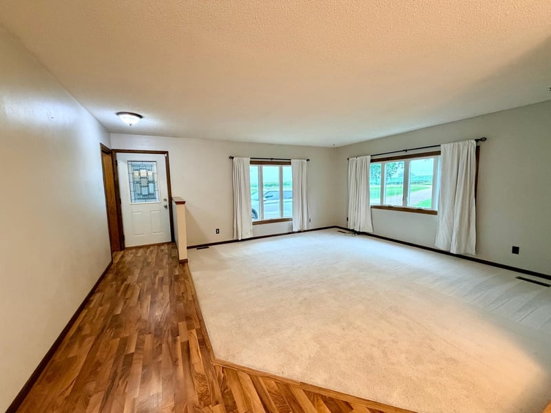 4131 75th St NW, Pennock, MN 56279
