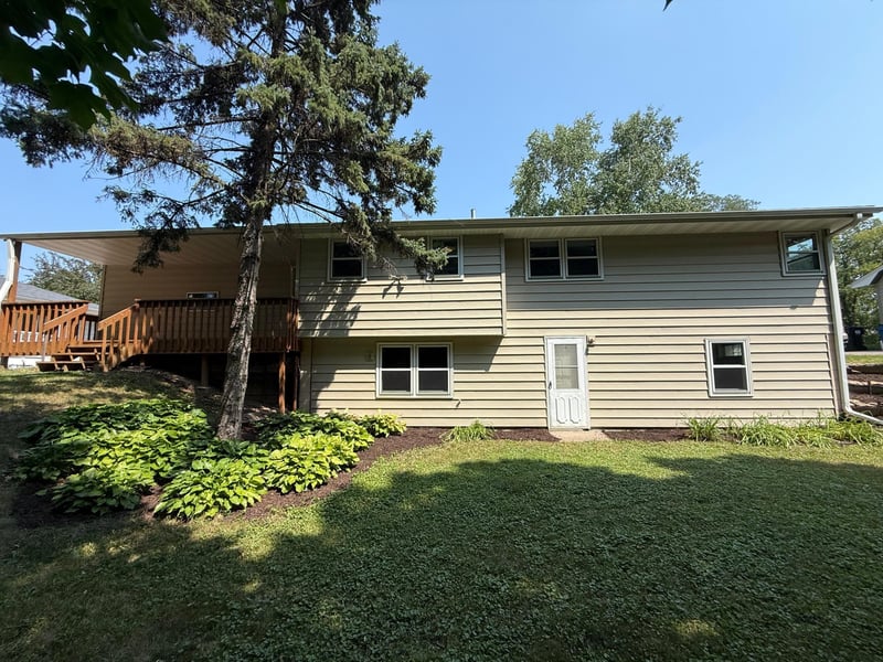 6573 Berkshire Ln N, Maple Grove, MN 55311