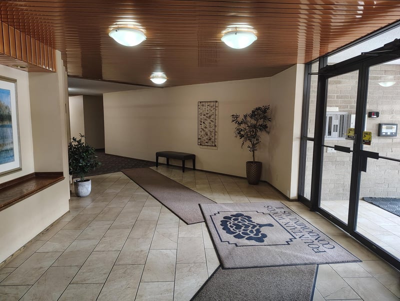 6670 Vernon Ave S #407, Edina, MN 55436