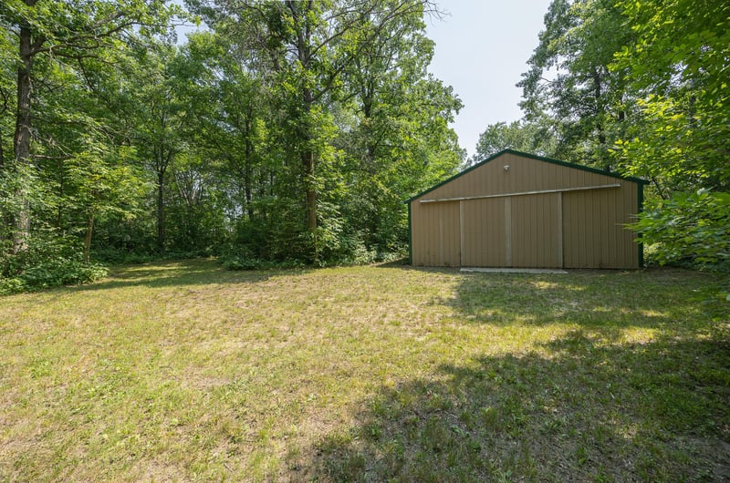 4134 Division St W, Backus, MN 56435