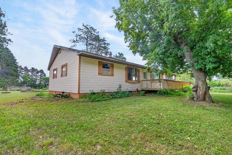 16770 River Rd, Grand Rapids, MN 55744