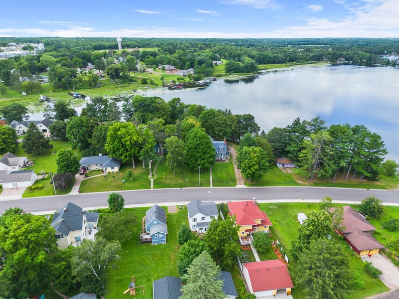 1475 4th Ave, Cumberland, WI 54829