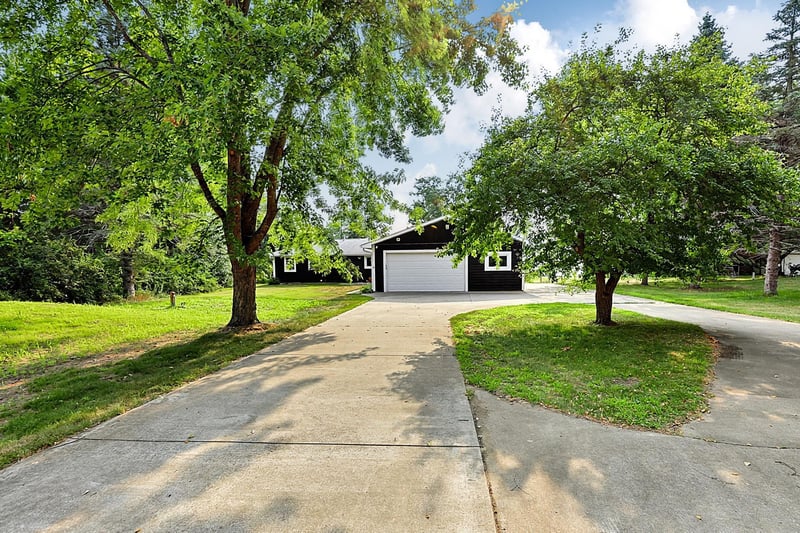 24130 County Road 4, Nisswa, MN 56468