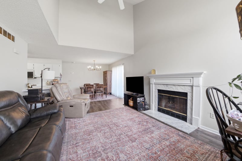 7857 Hemingway Ave S, Cottage Grove, MN 55016