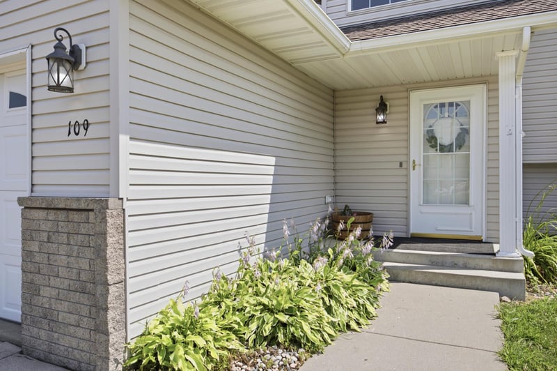 109 14th St SW, Glyndon, MN 56547