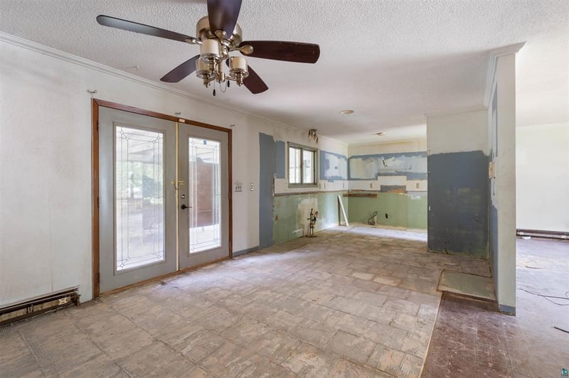 6930 Highway 2, Saginaw, MN 55779