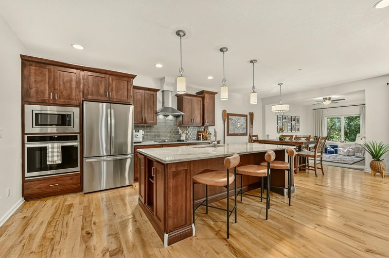 558 Panorama Cir NW, Rochester, MN 55901