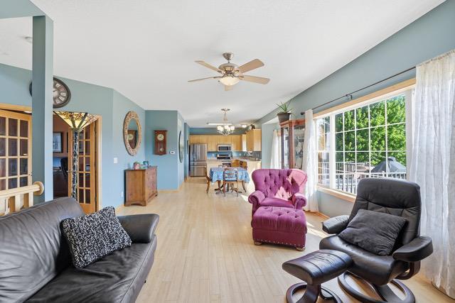 1615 Rolling Hills Ln, River Falls, WI 54022