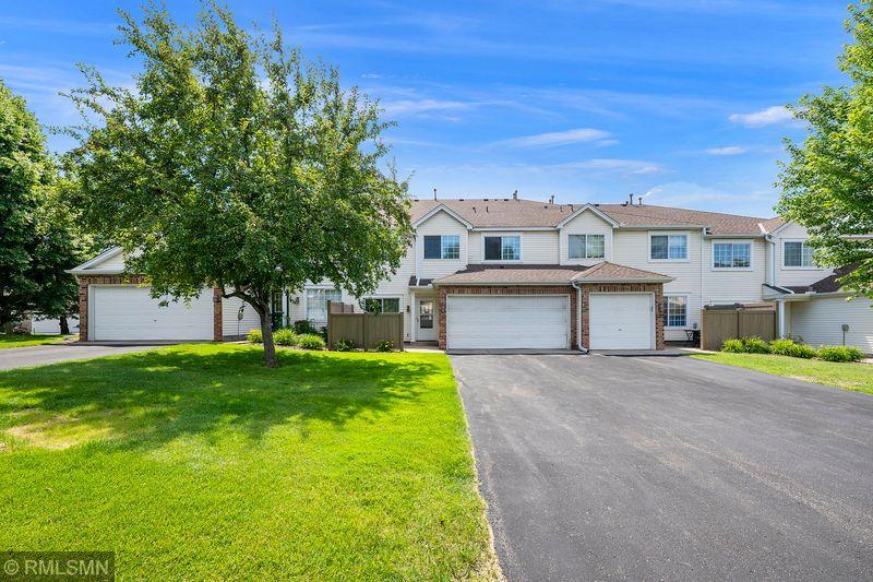 11240 Providence Ln, Eden Prairie, MN 55344