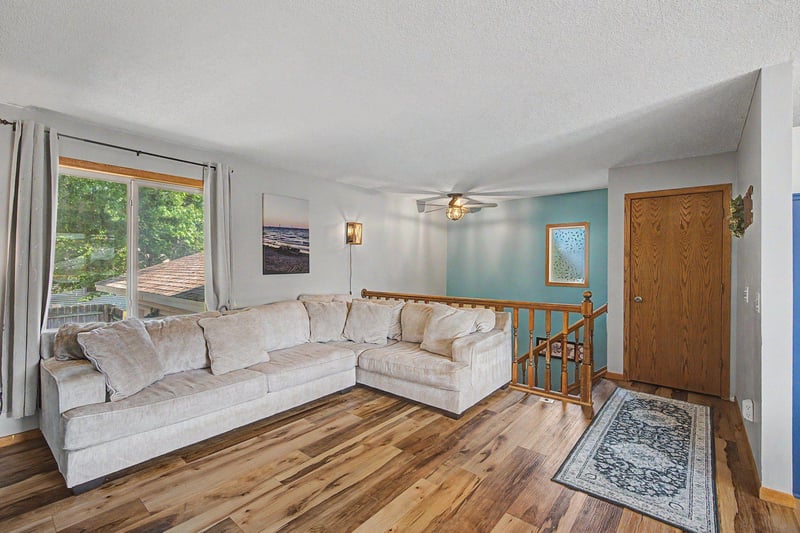 6124 114th Pl N, Champlin, MN 55316
