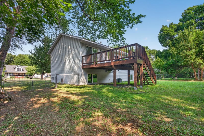 443 Market St S, Shakopee, MN 55379