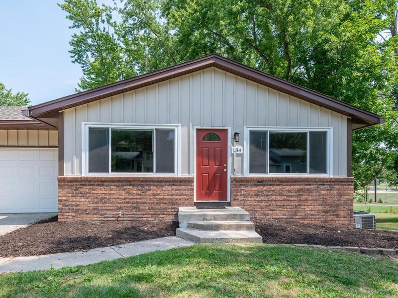 134 7th Ave NW, Lonsdale, MN 55046