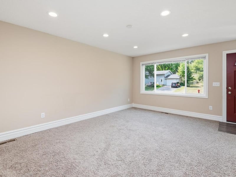 134 7th Ave NW, Lonsdale, MN 55046
