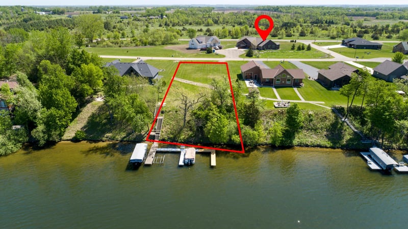 20345 Geneva Trl, Faribault, MN 55021